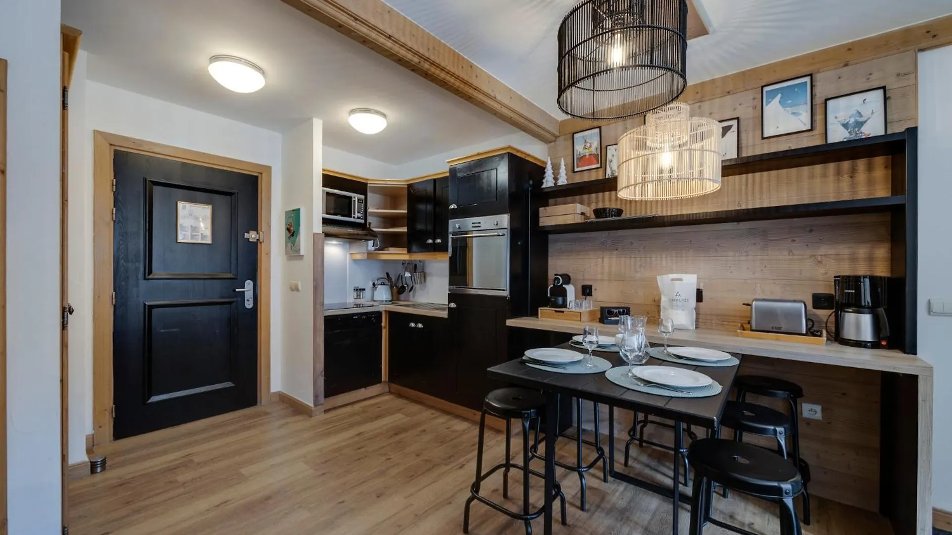 Arc 1950 - Appartement 2 Chambres - Ski-In & Out - Grande Terrasse Ensoleillee Les Arcs  شقة Les Arcs (Savoie)